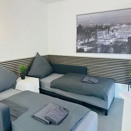 Apartment Mira 2 *